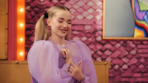 Full leaked Dove cameron page private photo