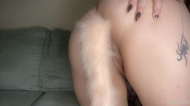 Full leaked Draculuv private photo