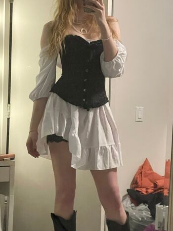 Full leaked Dreamyygem private onlyfans photo