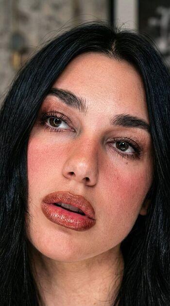 Full leaked Dua lipa page private photo