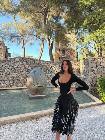 Full leaked Dua lipa private photo