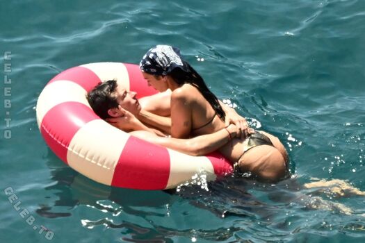 Full leaked Dua lipa  page private photo