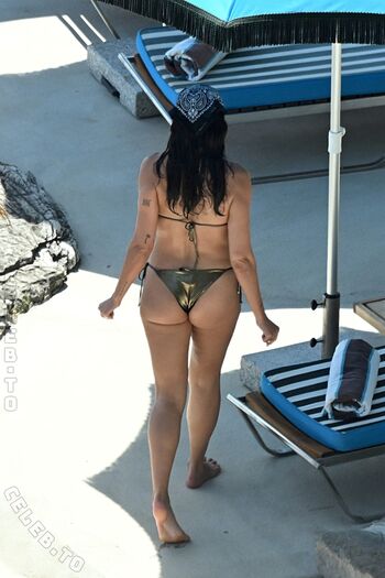 Full leaked Dua lipa  page private photo