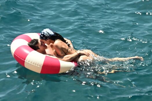 Full leaked Dua lipa page private photo