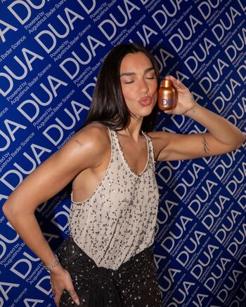 Full leaked Dua lipa page private photo