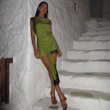 Full leaked Dua lipa private photo