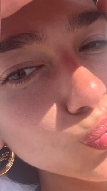 Full leaked Dua lipa private photo