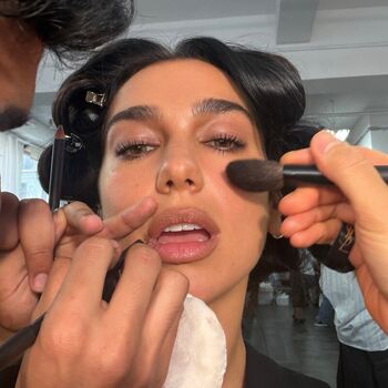 Full leaked Dua lipa private photo