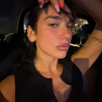 Full leaked Dua lipa private photo
