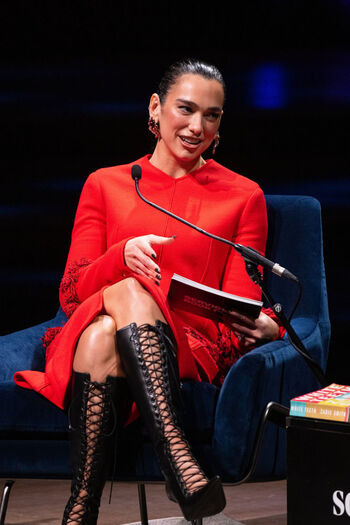 Full leaked Dua lipa private photo