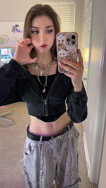 Full leaked Duckie cos page private onlyfans photo