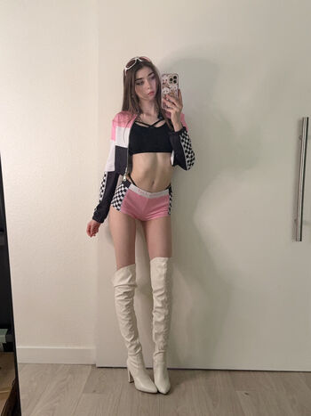 Full leaked Duckie cos page private onlyfans photo