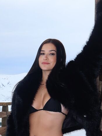 Full leaked Duda wendling page private photo