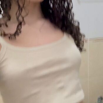 Full leaked Mikayla demaiter / private photo