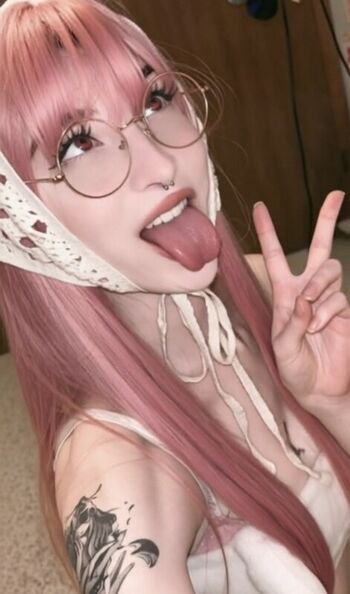 Full leaked Dumbaltbitch private photo