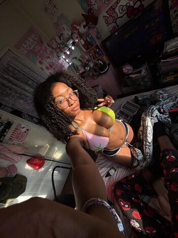 Full leaked Earthdaya private photo