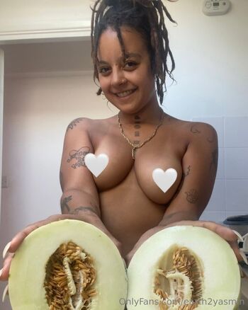 Full leaked Earthyasmin private photo