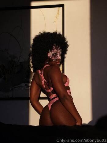 Full leaked Ebonybutts private photo
