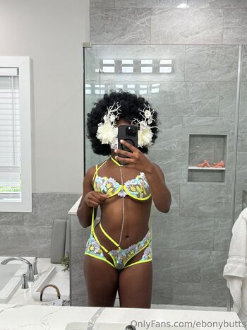 ebonybutts