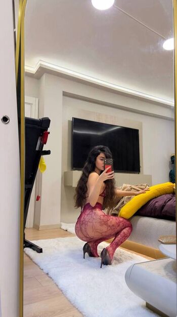 Full leaked Ece ronay  page private onlyfans photo