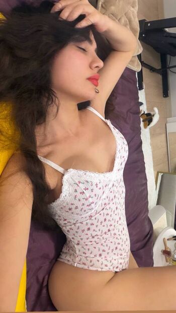 Full leaked Ece ronay private onlyfans photo