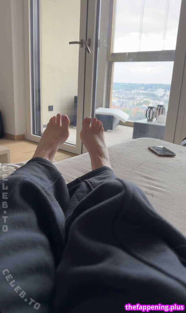 _eeasy / eeasy / isi420 Fotografie OnlyFans Dezbrăcată #32