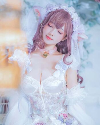 Full leaked Eeelyeee private photo