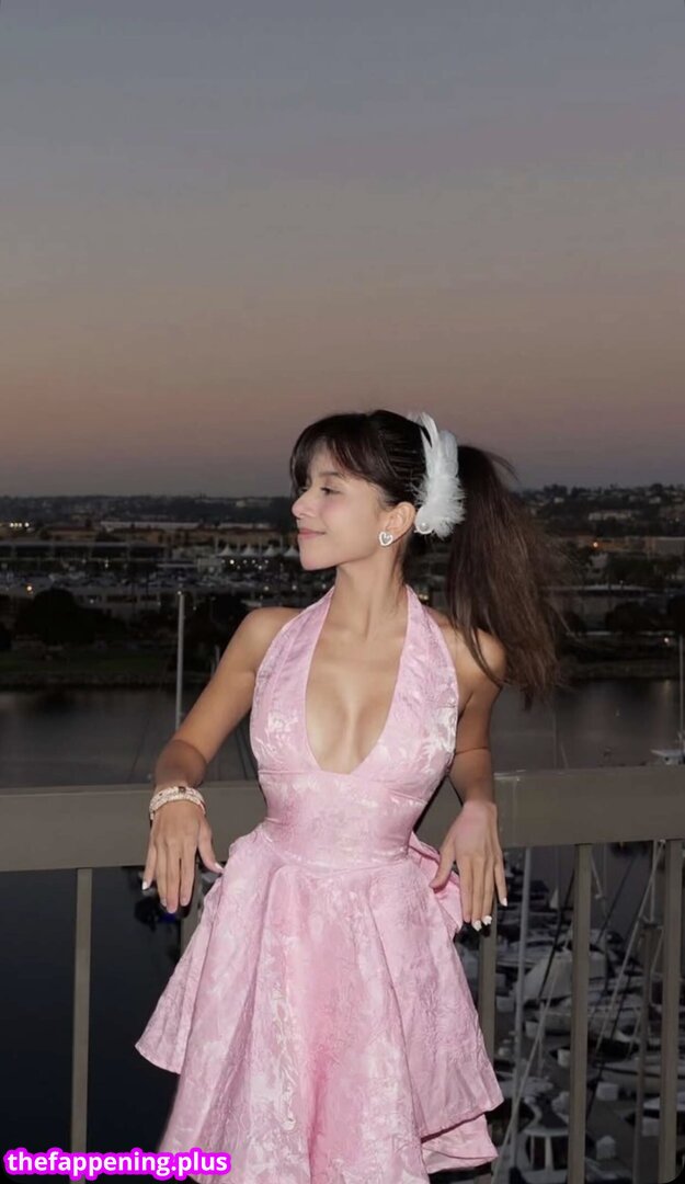 Eeeveenara / Eevee Enara / eeveenara Фото обнажённых OnlyFans #485