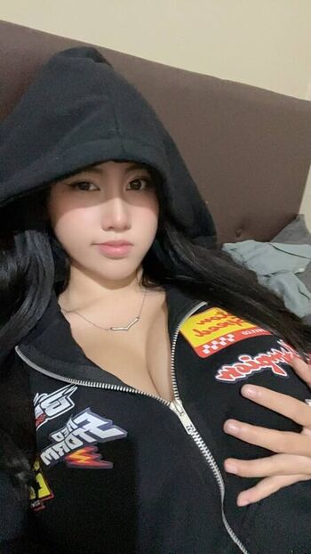 Full leaked Ejahazel private photo