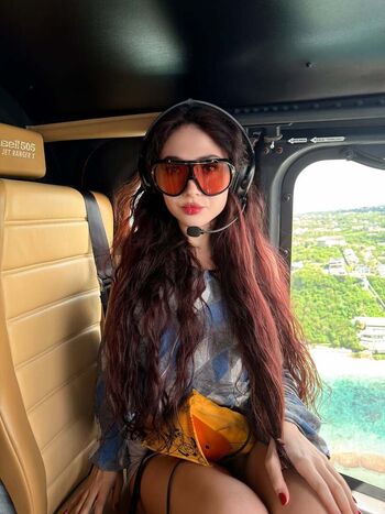 Full leaked Ekatze private photo