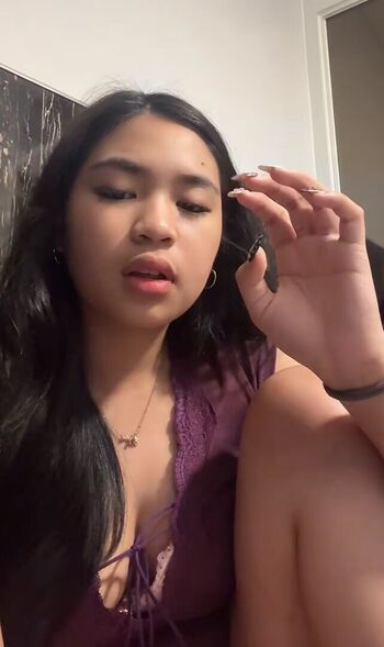 Full leaked Elara lyyy private photo