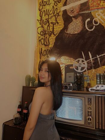 Full leaked Elara lyyy page private photo