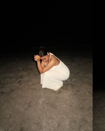 Full leaked Elara lyyy page private photo