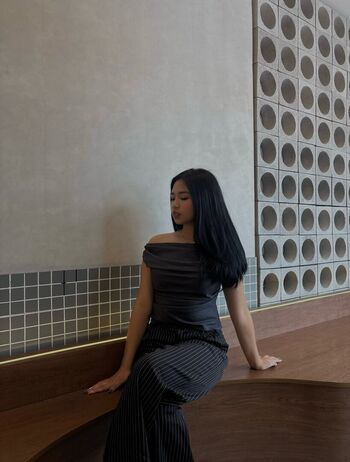 Full leaked Elara lyyy page private photo
