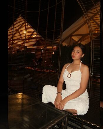 Full leaked Elara lyyy page private photo