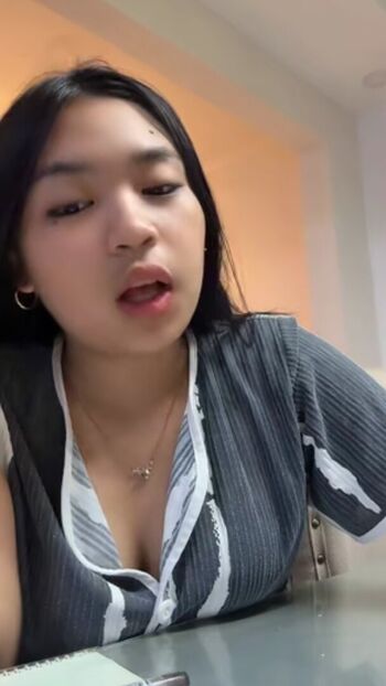 Full leaked Elara lyyy page private photo