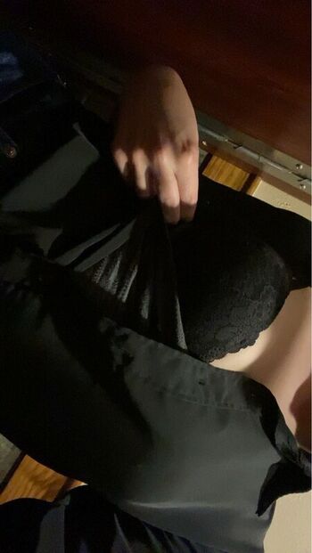 Full leaked Elarrrrra private photo