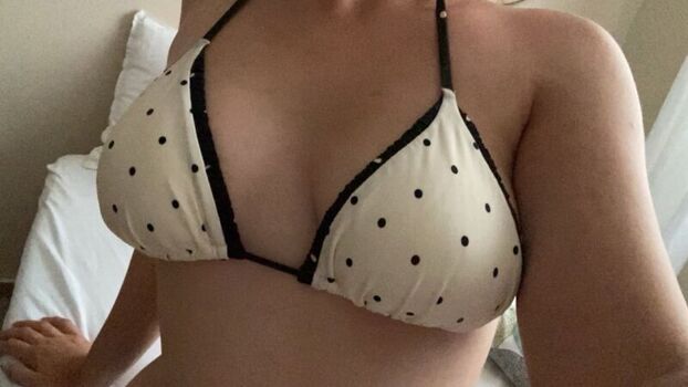 Full leaked Elarrrrra private photo