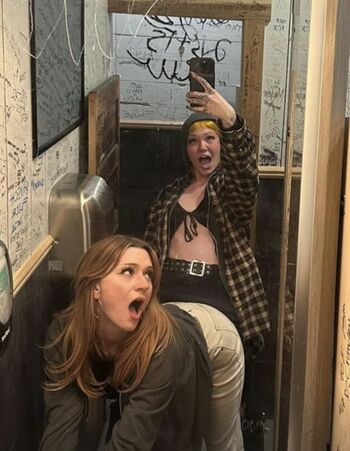 Full leaked Elehadley private photo