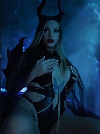 Full leaked Elektra ice private photo