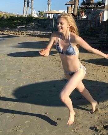 Full leaked Elena kampouris private photo