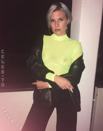Full leaked Elena wolff private photo