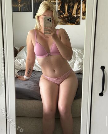 Full leaked Eleyumina private photo