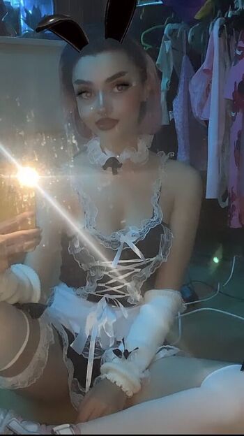 Full leaked Elfyhsq private photo