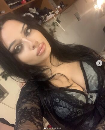 Full leaked Elfyhsq private photo
