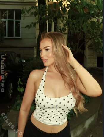 Full leaked Elianabajrami private photo