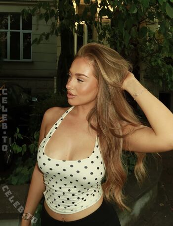 Full leaked Elianabajrami private photo