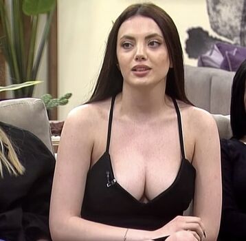 Full leaked Elif nur yel private photo