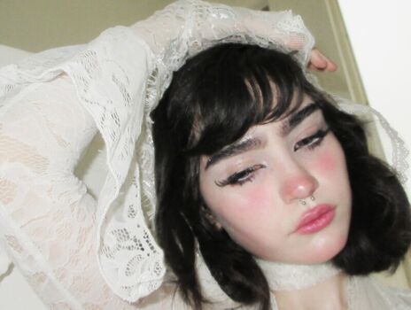 Full leaked Elinoiiddx private photo