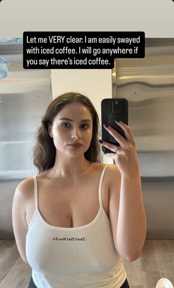 Full leaked Elisabeth marchini private photo